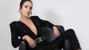 Natalia marisa oreiro iglesias (spanish pronunciation: Natalia Oreiro Celebro Su Cumpleanos Con Impactante Topless