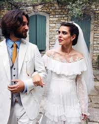 Maybe you would like to learn more about one of these? Charlotte Casiraghi Hat Dimitri Rassam Zum Zweiten Mal Geheiratet Vogue Germany