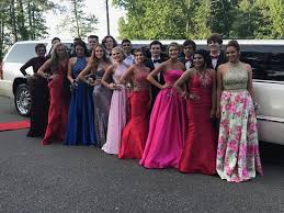 Price4limo has over 12,000 vehicles in our inventory with photos and prices for you to choose for your prom or homecoming. When Should You Book Your Prom Limousine Now Here S Why
