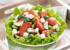 Recettes Les Meilleures Recettes De Cuisine Recette Classique Originale Exotique En 2020 Salade Concombre Recette Salade Recettes De Cuisine