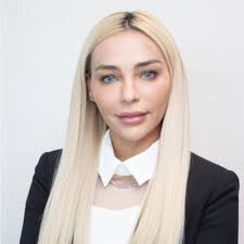 Great leaders don't set out to be a leader… they set out to make a  difference!