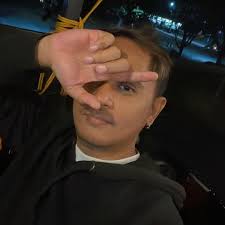 ian darwin (@ianizeway) · Dasmariñas