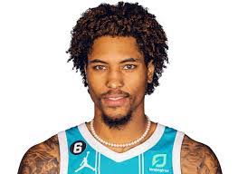 Paul Oubre's Instagram, Twitter & Facebook