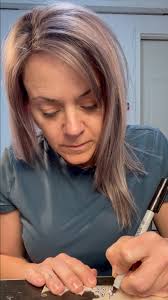 First time to make big leaves. 🍃...