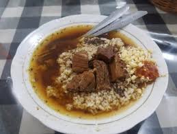 Tusentals nya, högkvalitativa bilder läggs till varje dag. 7 Tempat Kuliner Rawon Enak Dan Terkenal Di Surabaya 2021