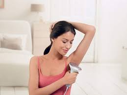 Fotodepilación en casa, otra opción para. Philips Lumea Asi Funciona La Depiladora De Luz Pulsada Mas Vendida En Amazon Y Que Hoy Esta Al 38 Moda Y Belleza