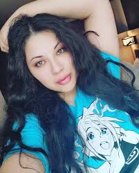 I'm dropping all new club perks and all new photoset tonight at the place  you pat trees on! You won't want to miss out! Go to sto ries! Or the tree of