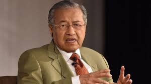 Mahathir bin mohamad (being a foreign name, probably not pronounced the way it's spelt) is the former prime minister of malaysia, who assumed power in the 1980s, and stayed there until recently. Antisemitic Malaysian Pm Mahathir Mohamad To Speak At Cambridge Union The Jewish Chronicle