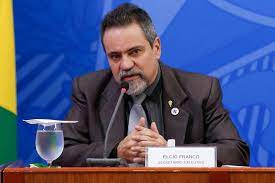 Join facebook to connect with elcio franco and others you may know. Brazil S Ministry Of Health Now Says It Will Publish Total Deaths And Cases Of Covid 19 09 06 2020 Science And Health Folha