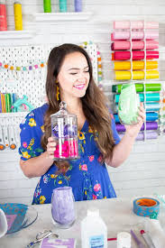 Find out how to use vinyl to make an etching stencil and then how to apply armour etch cream. Glass Etching Step By Step Tutorial Craft Sweet Red Poppy