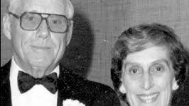 Ian Ledbetter's Instagram, Twitter & Facebook