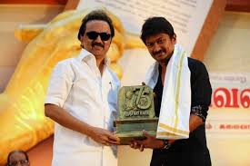 Udhayanidhi stalin family photos udhayanidhi stalins with father m. Udhayanidhi Stalin Wiki Biography Age Family Movies List Images Wikimylinks