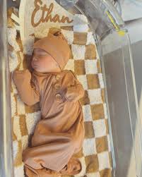 Welcome to the world my Baby boy. 🤎 Ethan J Bitolas. 🤍 10.25.24 🤎 7:50pm  7lb 3oz 20 1/2in. 🤍