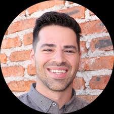 Alexander Bays's Instagram, Twitter & Facebook