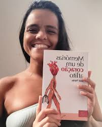 Hoje recebemos mais pedidos da Biblioteca do Congresso dos EUA. É um  trabalho de formiguinha esse que fazemos, buscando por novas e novos  espaços, leitoras e leitores. Dessa vez foram 10 títulos