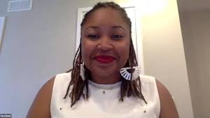 This platform combines the advantages of both a social network and a forum. Tara Reed Apps Without Code Free Training How To Create Your Own App Facebook