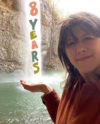 Laura Baisden's Instagram, Twitter & Facebook