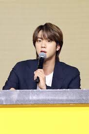 +251 why does v's hair look like bob ross ajusshi. Gvru7gblcvpglm