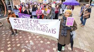 Photo « Les sales connes vont fêter la Sainte-Brigitte » : dans l'Oise un ...