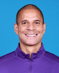 Los Angeles Lakers Media Guide (Jan 01, 2022)