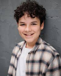 Zac Chandler (@zacchandlerofficial) • Instagram photos and videos