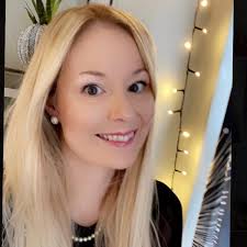 Anyone else 7 month old standard this big lol? Also anyone else's daschund  malt so bad? Mine are really bad and I didn't think they would be 😩