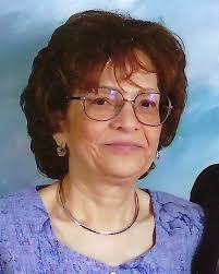 Yolanda Paxton's Instagram, Twitter & Facebook