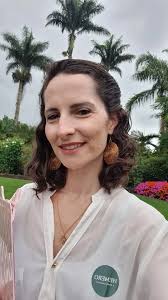 Qual a palavra que te vem à mente quando ouve dizer Carol Winter?, ✍️👇,  #carol #carolina #carolinawinter #carolzinha #carolita #kerol #cacá #winter