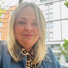 Mark Diver (MarkDiver@)