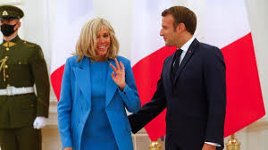 Brigitte macron épargnée par le covid ? Ku1gcg2lgdwd1m