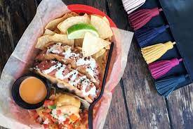 Best california style pizzas in santa barbara. East Beach Tacos Is One Of The Best Restaurants In Santa Barbara