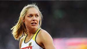 Gina lückenkemper (born 21 november 1996) is a german track and field athlete who competes in the sprints.1 she won gold in the 200 metres at the 2015 european junior championships. Leichtathletik Sprint Ass Gina Luckenkemper Verzichtet Verletzt Auf Dm Start In Braunschweig Eurosport