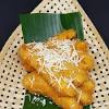 • pisang raja • tepung pisang goreng • tepung roti (pilih yang agak halus) • topping (sesuai selera, bisa keju ataupun coklat) • air (secukupnya). 1