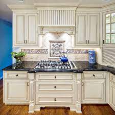 Wood Hood With Decorative Corbels In 2021 Kitchen Cabinet Design Kitchen Backsplash Designs Custom Kitchen Backsplash