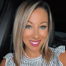 DEAD LETTERS' is that slow-burn mystery that gets under your skin  💌🕵️‍♀️🖤 every letter hides something darker and it's all about to  unravel. Coming soon