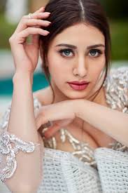Warina Hussain Wiki Height Weight Age Biography Boyfriend Husband Family Movies Bollywood Actress Celebrities Model Bollywood fan türkiye & facebook: warina hussain wiki height weight