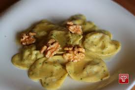 Ravioli Gorgonzola E Noci Recette Recettes De Cuisine Et Recette