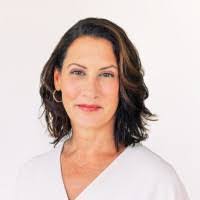 Kara Sargent's Instagram, Twitter & Facebook