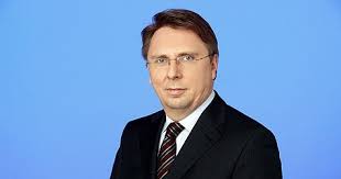 Maybe you would like to learn more about one of these? Spo Wunschkandidat Orf Fritz Dittlbacher Neuer Tv Chefredakteur Krone At