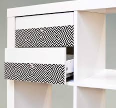 Parce qu'elle était toute prête à l'emploi. Sticker Ikea Geometrique Pour Malm Tenstickers