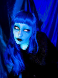 Blue, blue and…more blue. 💙 : r/UnconventionalMakeup