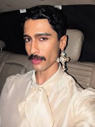 A beautiful grandma I've long admired and her wonderful grandkids who made  me feel right at home. A night of Coorg flavors, laughter, and kindred  spirits. Nothing feels closer to home than