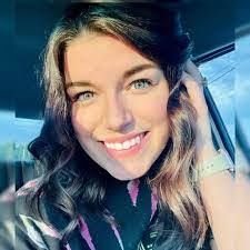 Briana Pace's Instagram, Twitter & Facebook