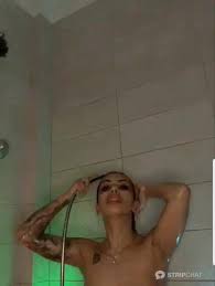 Moonamuslim Shower time