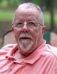 Thomas Dillard's Instagram, Twitter & Facebook