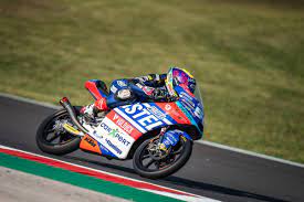 Le pilote suisse de moto3 jason dupasquier, accidenté samedi en qualifications du grand prix le dernier pilote décédé en grand prix, avant dupasquier, était l'espagnol luis salom au gp de. Jason Dupasquier S Career Remembered Motogp