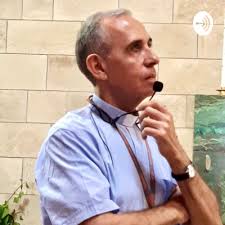 Padre Manolo Fernandez • A podcast