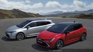 Arra viszont inkább, hogy kényelmesen autózhassunk, és ezt a többlengőkaros futómű tökéletesen lehetővé teszi, sőt, városban a hibrid. Toyota Corolla Hybrid Wurde Zum Wertmeister 2020 Gekurt