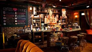 Pin By Joost Bakker On M17 3 Breakout Central Perk Coffee Shop Warner Bros Studio Tour Hollywood Central Perk