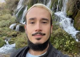 Exclusive Interview with BLAKE VINCENT